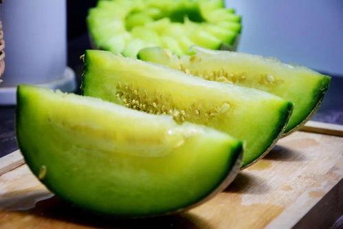 家里吃瓜,品味生活的甜蜜滋味